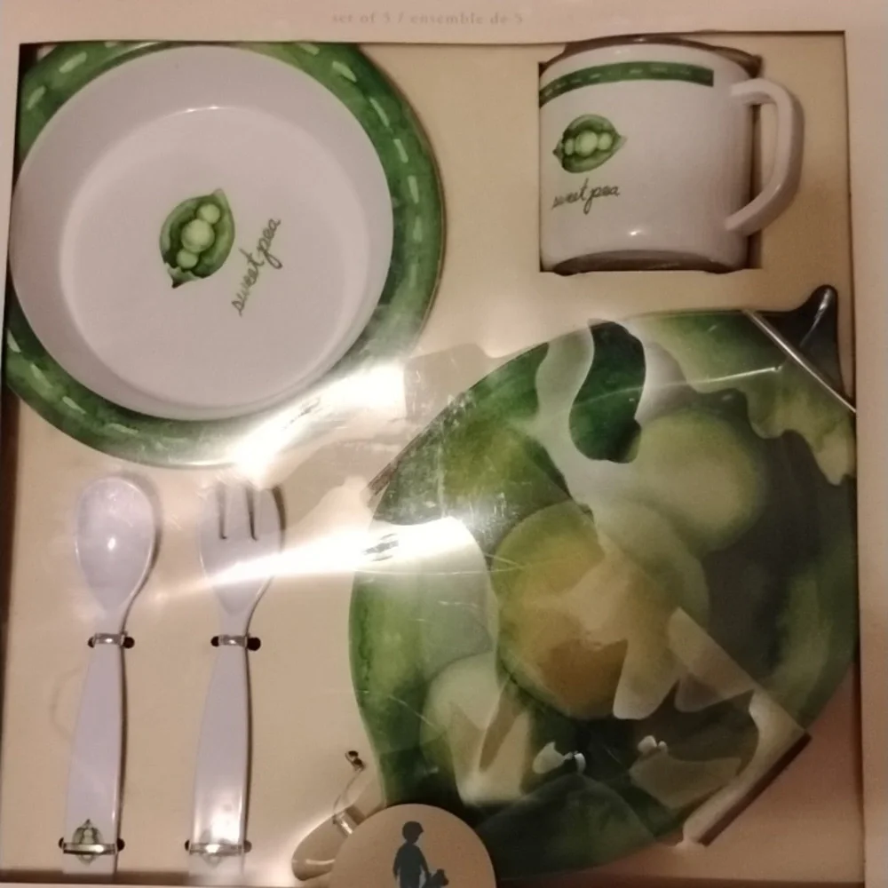 Pottery Barn Kids Garden Patch Place Setting - Picture 3 of 7